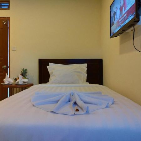 Blue House Uluwatu Hotel ภายนอก รูปภาพ