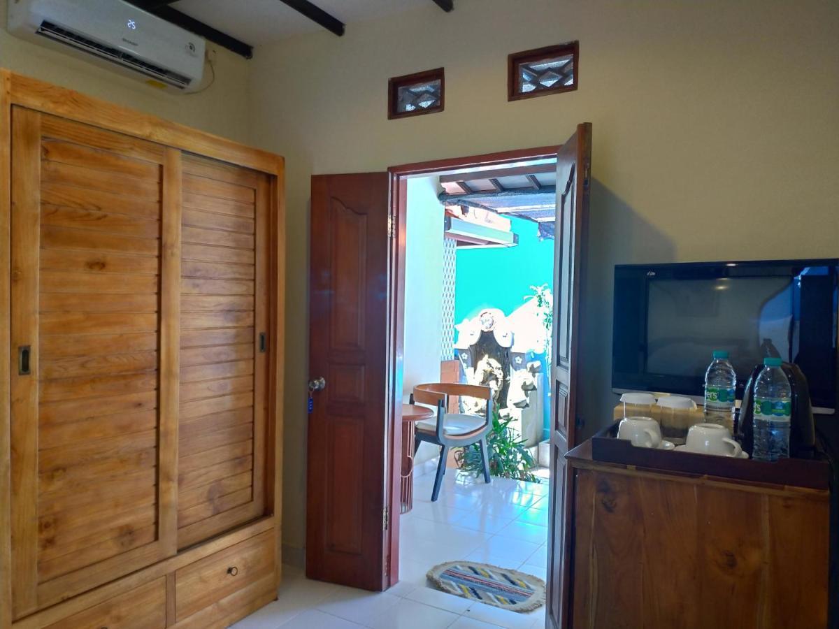 Blue House Uluwatu Hotel ภายนอก รูปภาพ