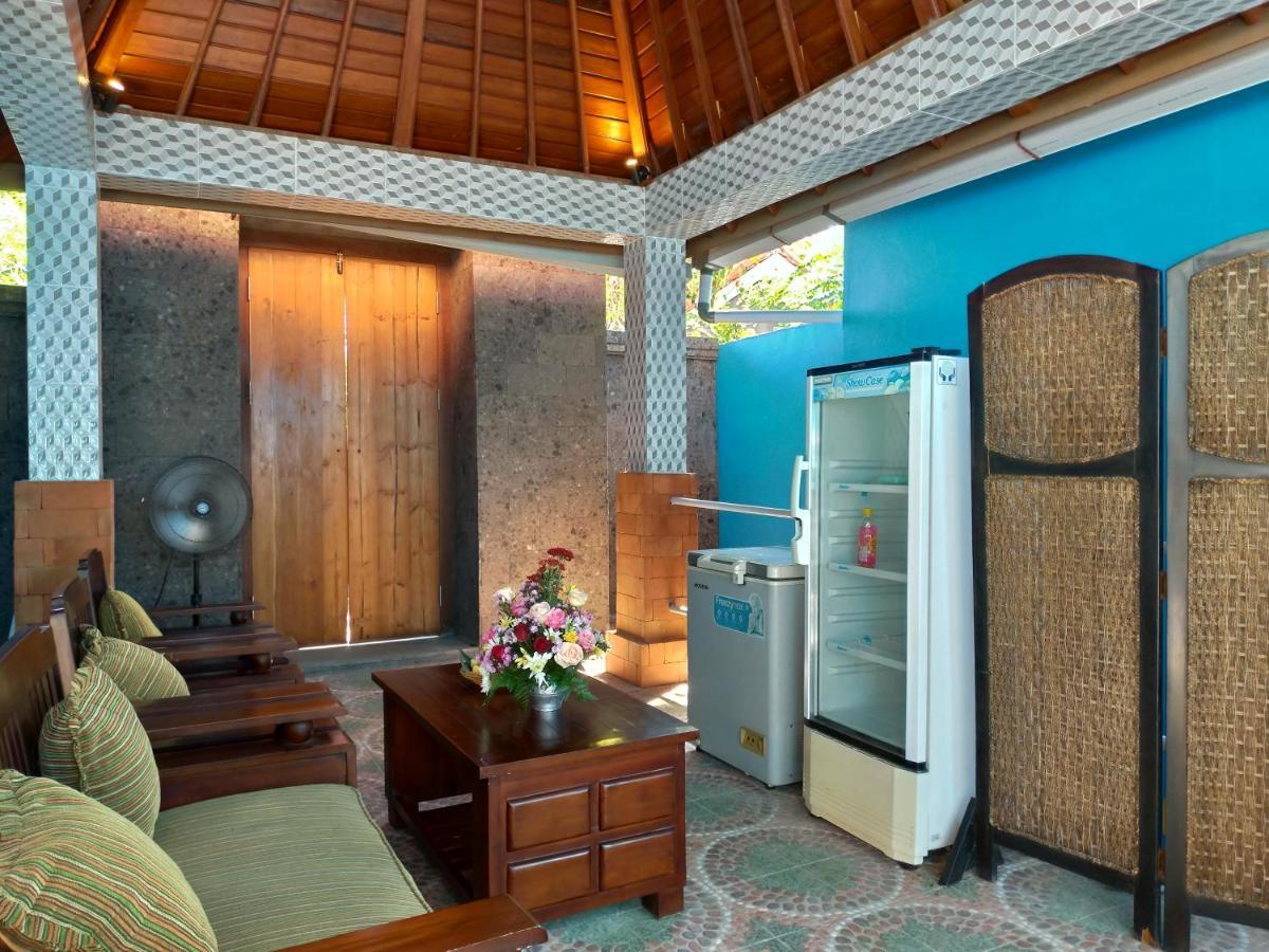 Blue House Uluwatu Hotel ภายนอก รูปภาพ