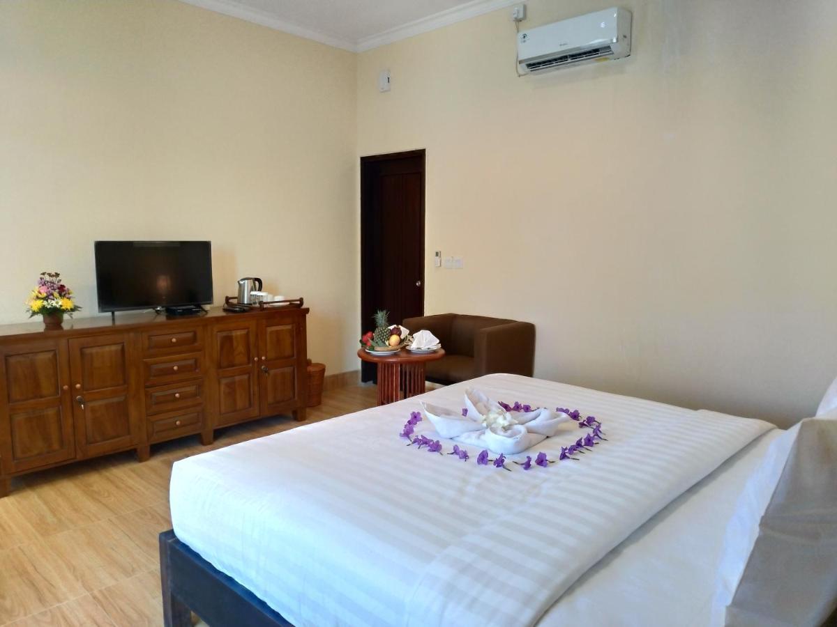 Blue House Uluwatu Hotel ภายนอก รูปภาพ