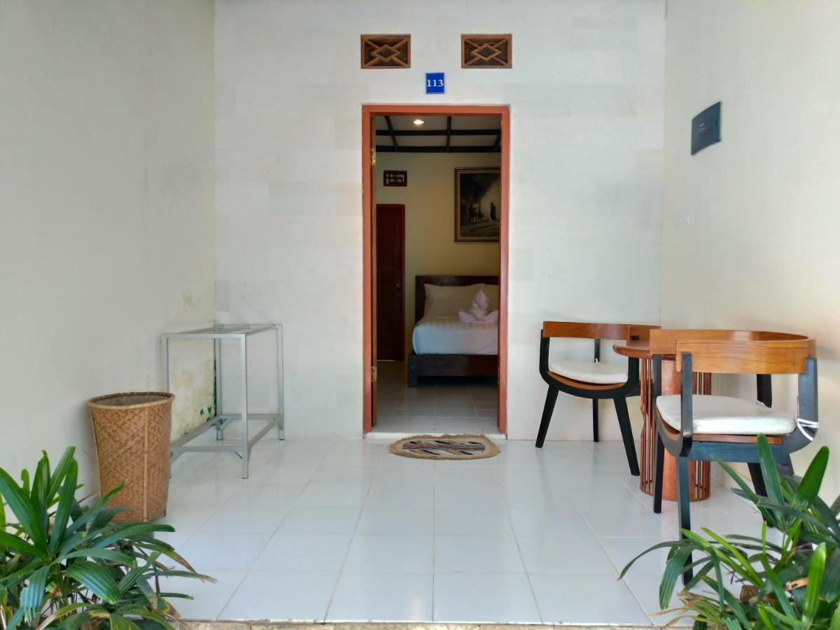 Blue House Uluwatu Hotel ภายนอก รูปภาพ